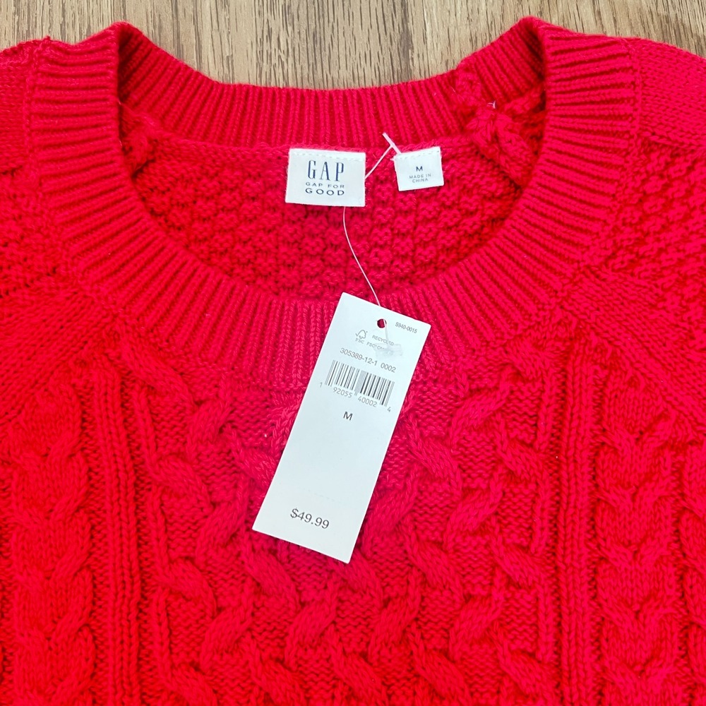 NWT Gap Cable Knit Sweater Medium Red 100% Cotton Fisherman Preppy Pullover